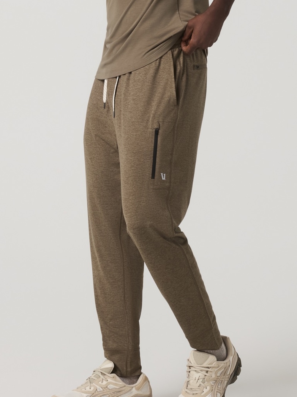 Vuori Men’s Sunday Performance Joggers 🤎 Sable/Peppercorn Heather